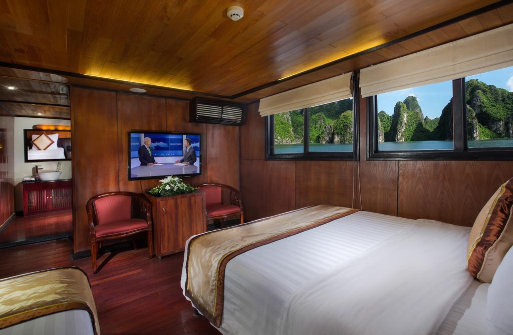 Hotel Syrena Cruises à Hạ Long Extérieur photo
