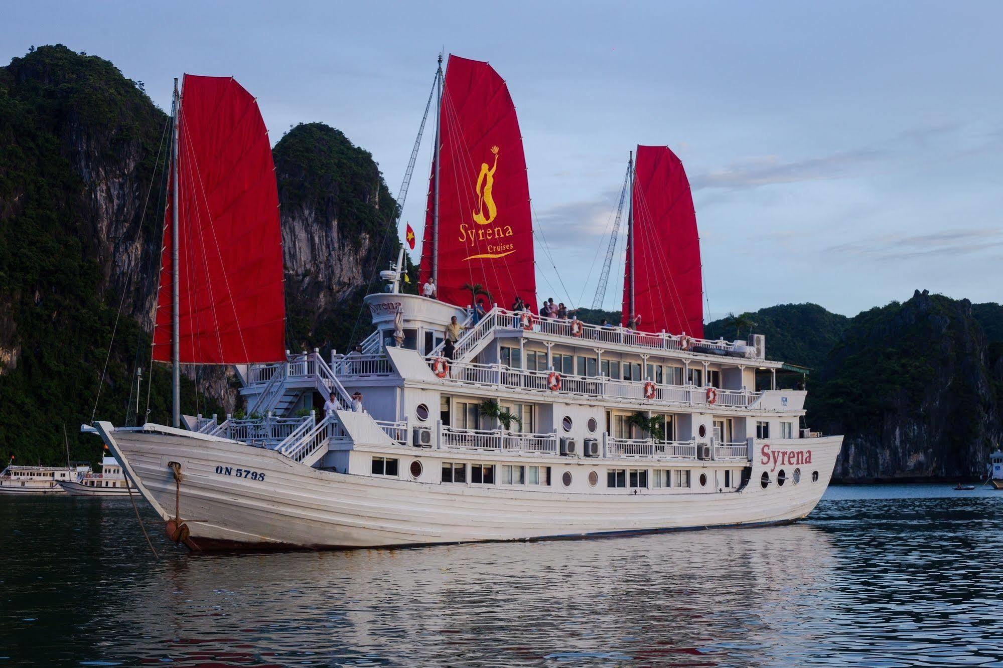 Hotel Syrena Cruises à Hạ Long Extérieur photo
