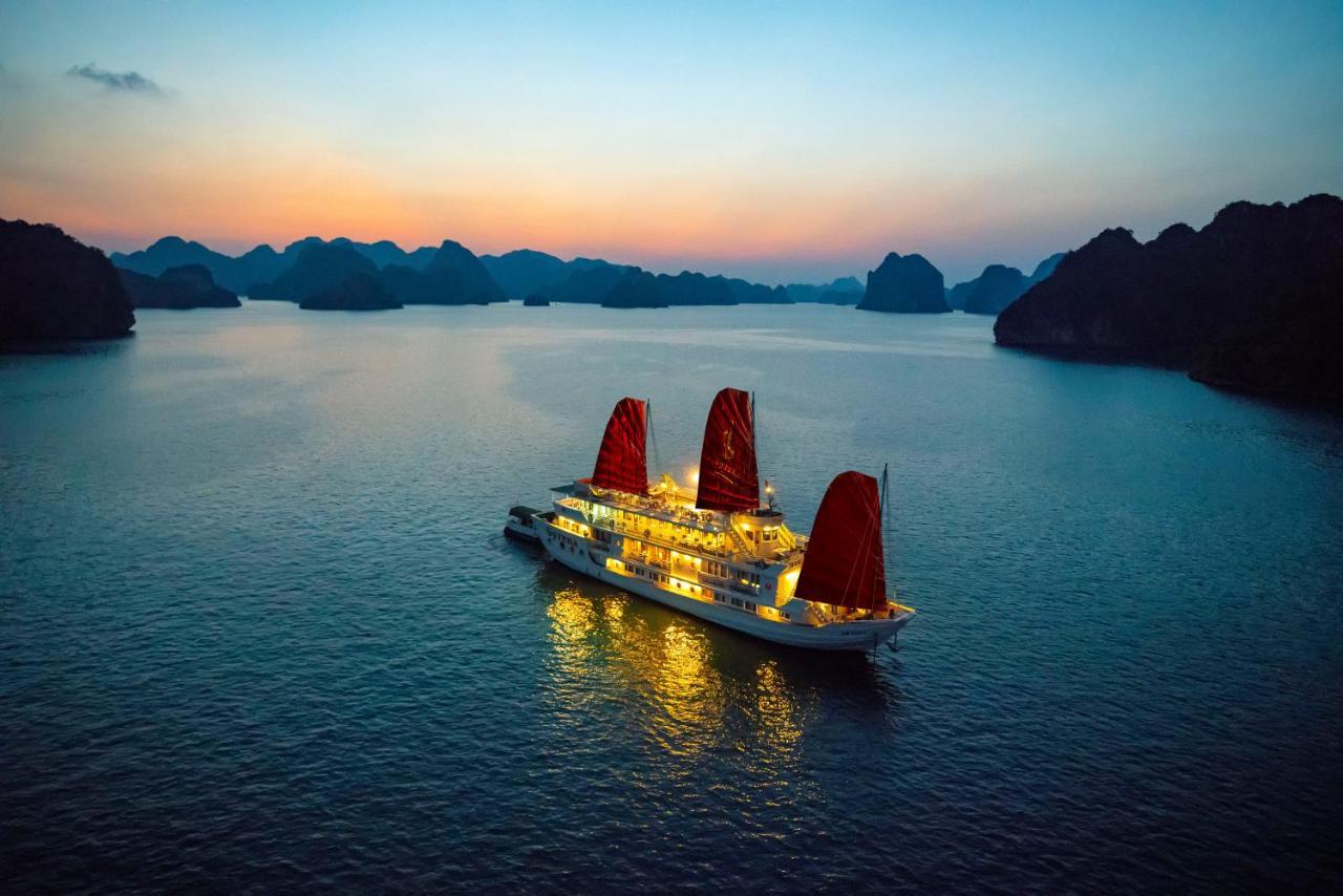 Hotel Syrena Cruises à Hạ Long Extérieur photo