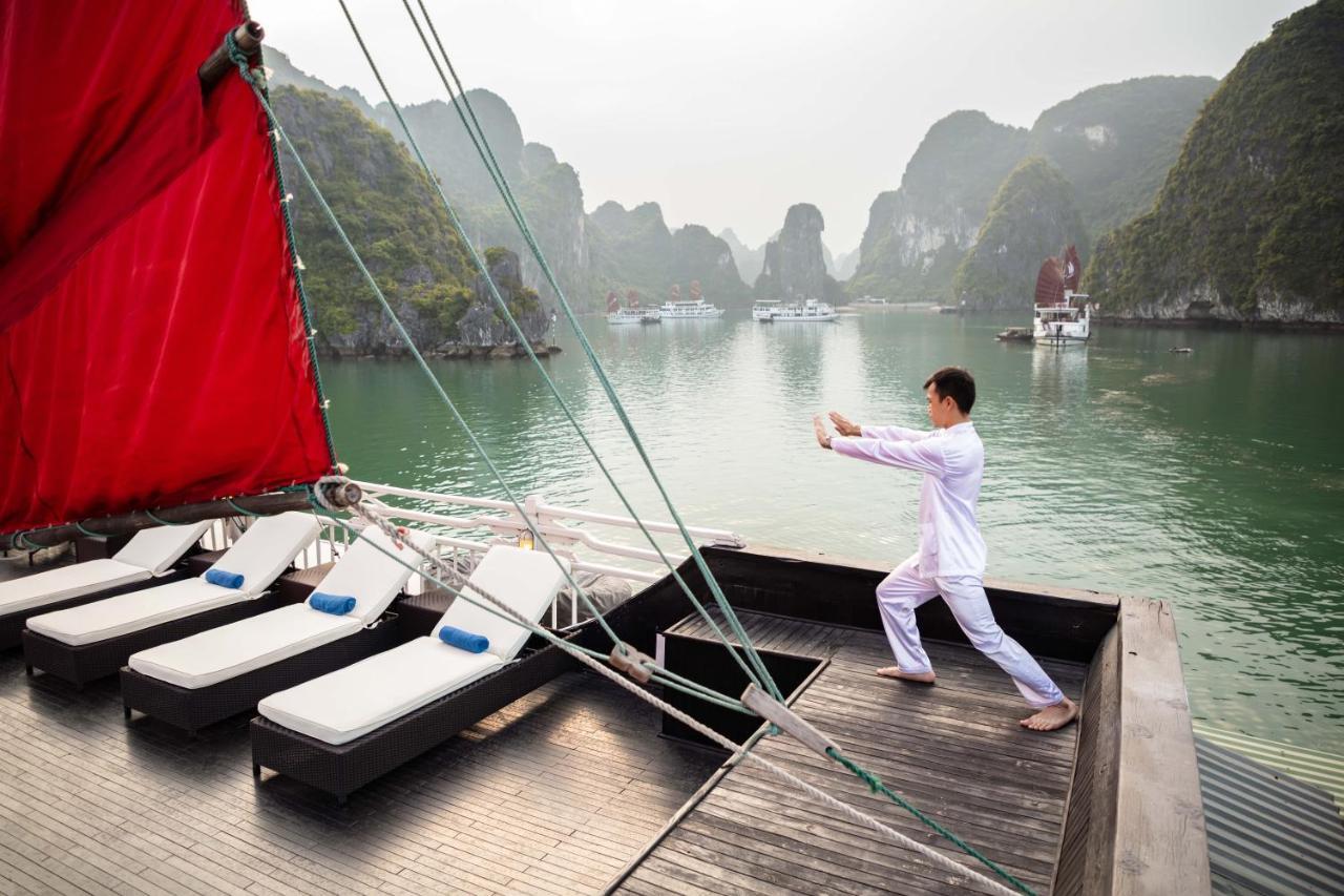 Hotel Syrena Cruises à Hạ Long Extérieur photo